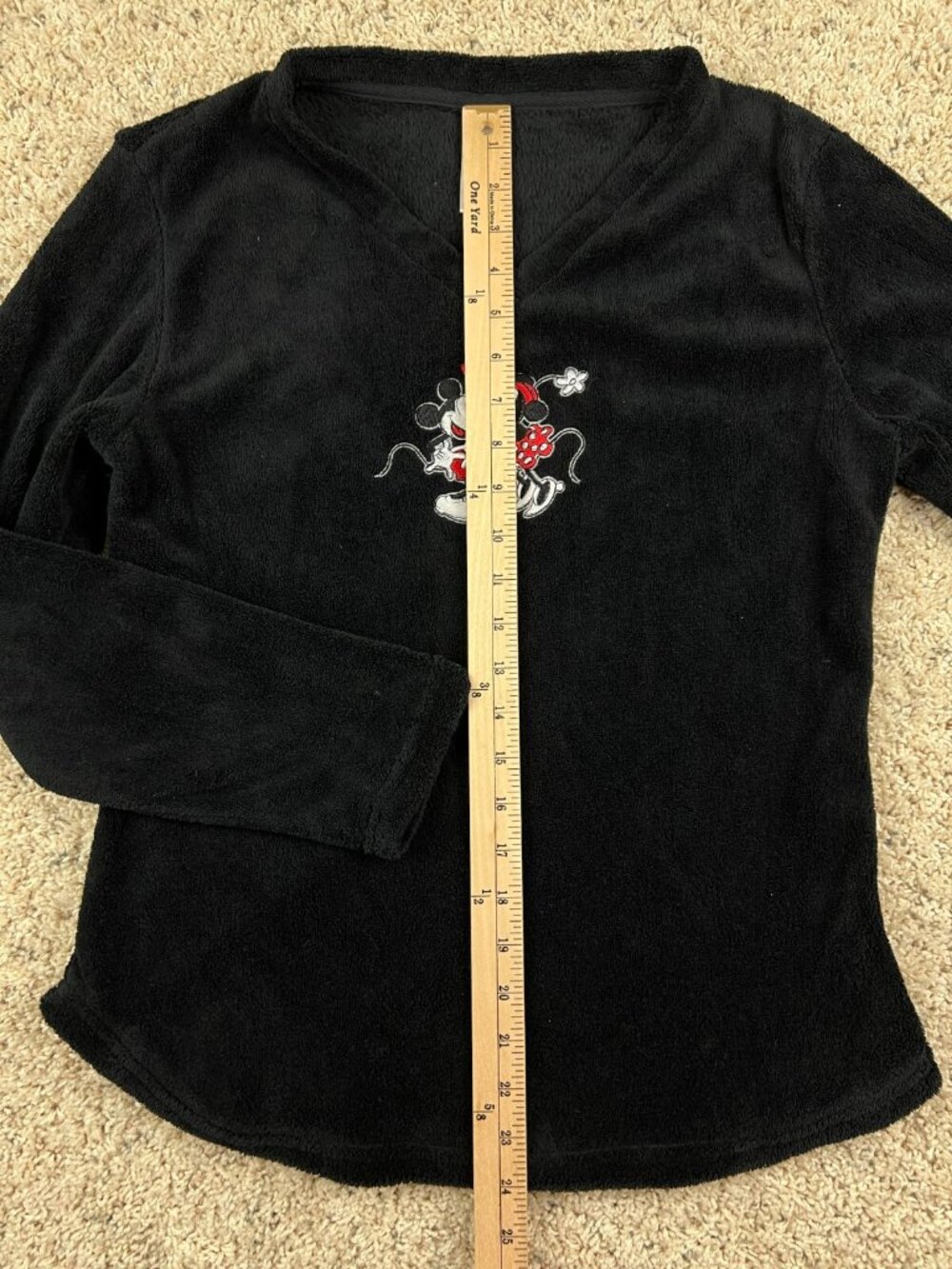 Disney Sweater Youth Medium Black Sweatshirt V Neck Mickey Mouse Girls Minnie - Picture 4 of 6
